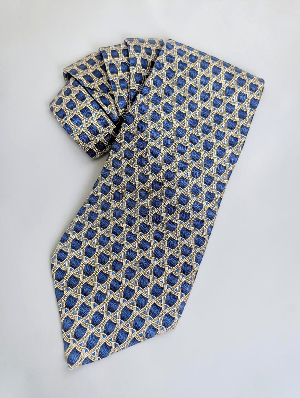 Umberto Bossi All Silk Tie Abstract Geo Medallion Print Art Deco Inspired 60"